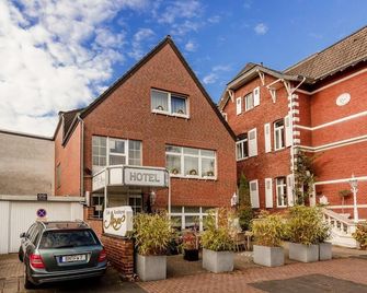 Hotel Meyer - Bergheim - Gebäude