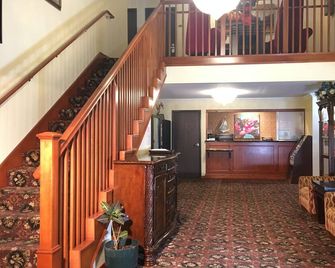 Acorn Motor Inn - Oak Harbor - Recepce