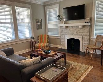 Close to Rhodes College, Memphis Zoo & Downtown - Memphis - Ruang tamu