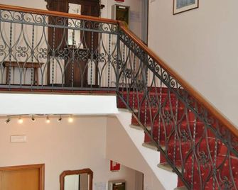 Hotel Villa Mon Toc - Stresa - Portaat
