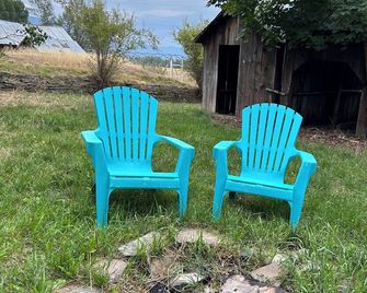 Historical 1904 5-bedroom farmhouse in Plains with stunning view - Plains - Patio