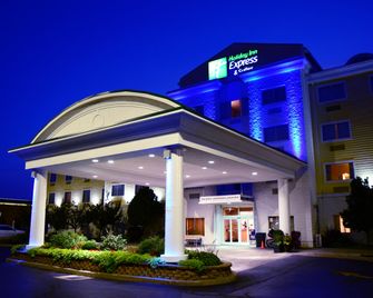 Holiday Inn Express & Suites Watertown-Thousand Islands By IHG - Watertown - Bygning