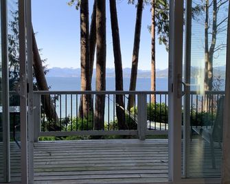 Romantic Luxurious Cabin With Spectacular Ocean View - Lund - Balcony