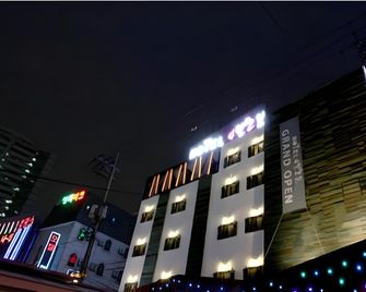 Hotel April 2nd - Seül - Edifici