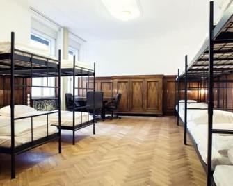 Hostel Tresor - Ljubljana - Bedroom
