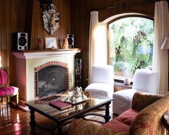 Hotel Boutique La Candela - Salta - Ruang tamu