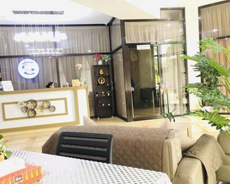 Gmaya Suites - General Santos - Rezeption