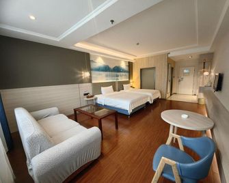 Wing Tin Hotel (Shenzhen Longgang Nanlian) - Shenzhen - Habitación