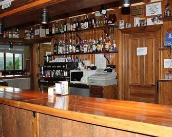 Hotel Rural Altogredos - Hoyos del Espino - Bar
