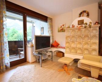 Ferienwohnung Hinterthal - Maria Alm am Steinernen Meer - Living room