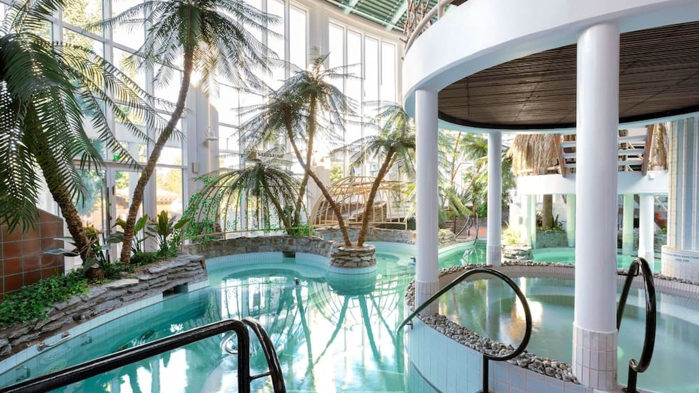 هوليداي كلاب كاتيكولتا