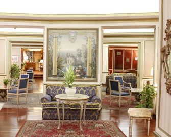 Hotel Eliseo - Rome - Lobby