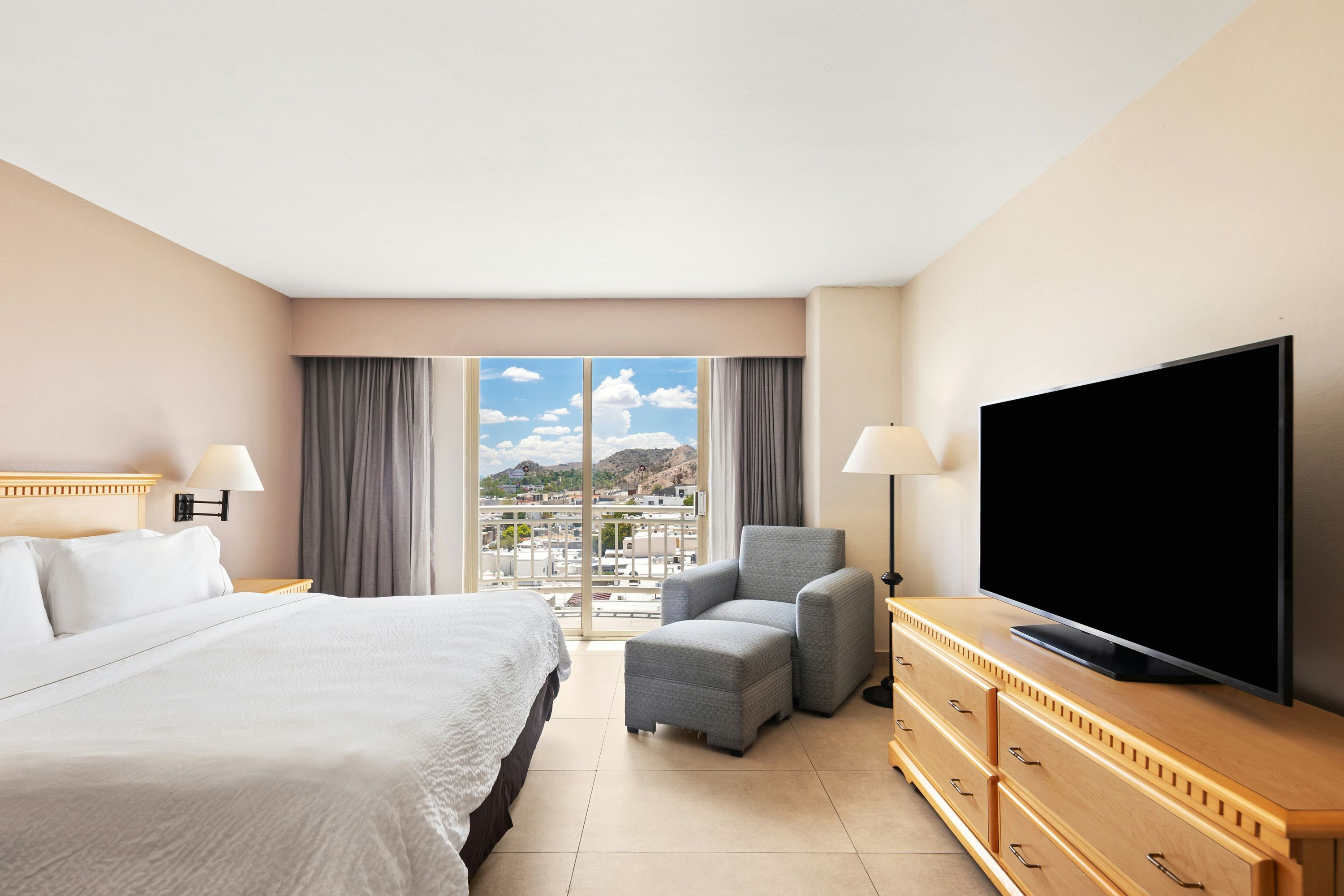Fiesta Inn Express Hermosillo - ארמוסיו - חדר שינה