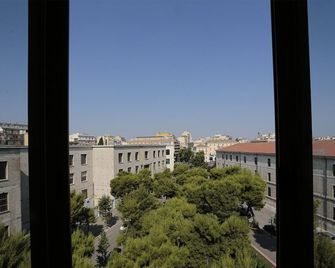 Attico Volta B&B - Foggia - Balcón