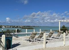 Sunset View Villa - Providenciales - Building
