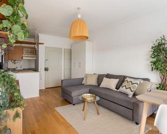 Cascais Ocean View by Homing - Cascais - Pokój dzienny