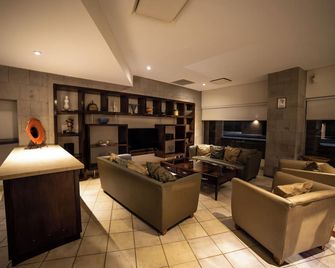 Hotel Colonial Hermosillo - ארמוסיו