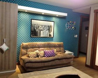 Porto Retro Residence - Porto Alegre - Living room