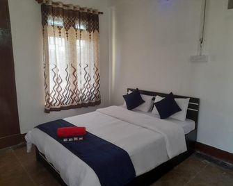 New Dream Homestay - Guwahati - Bedroom