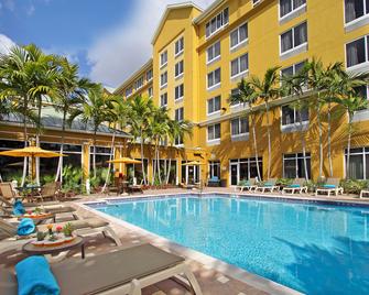 Hilton Garden Inn Ft. Lauderdale Airport-Cruise Port - Dania Beach - Piscina