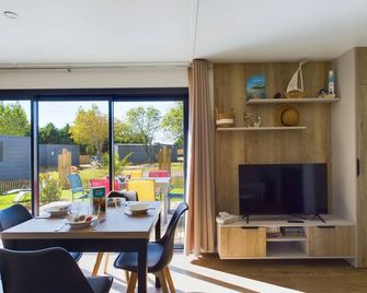 Cottage for 4 - 900m from the beach - Pool - Saint-Gilles-Croix-de-Vie - Salle à manger