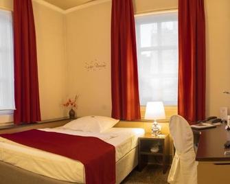 Hotel Lippischer Hof - Detmold - Bedroom