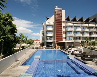 Hotel Tahiti Nui - פאפט - בריכה