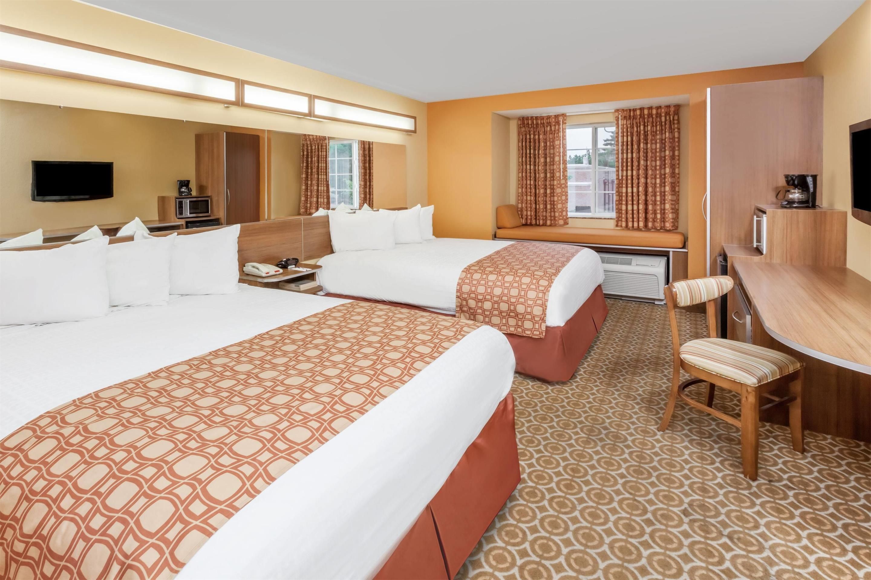 Microtel Inn & Suites by Wyndham South Bend/At Notre Dame