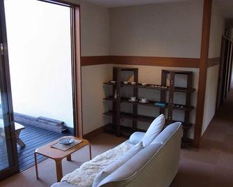 Pension Amagiji - Izu - Living room