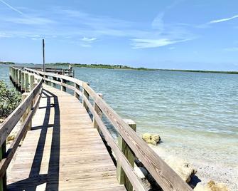 The Magical spot - Edgewater - Beach