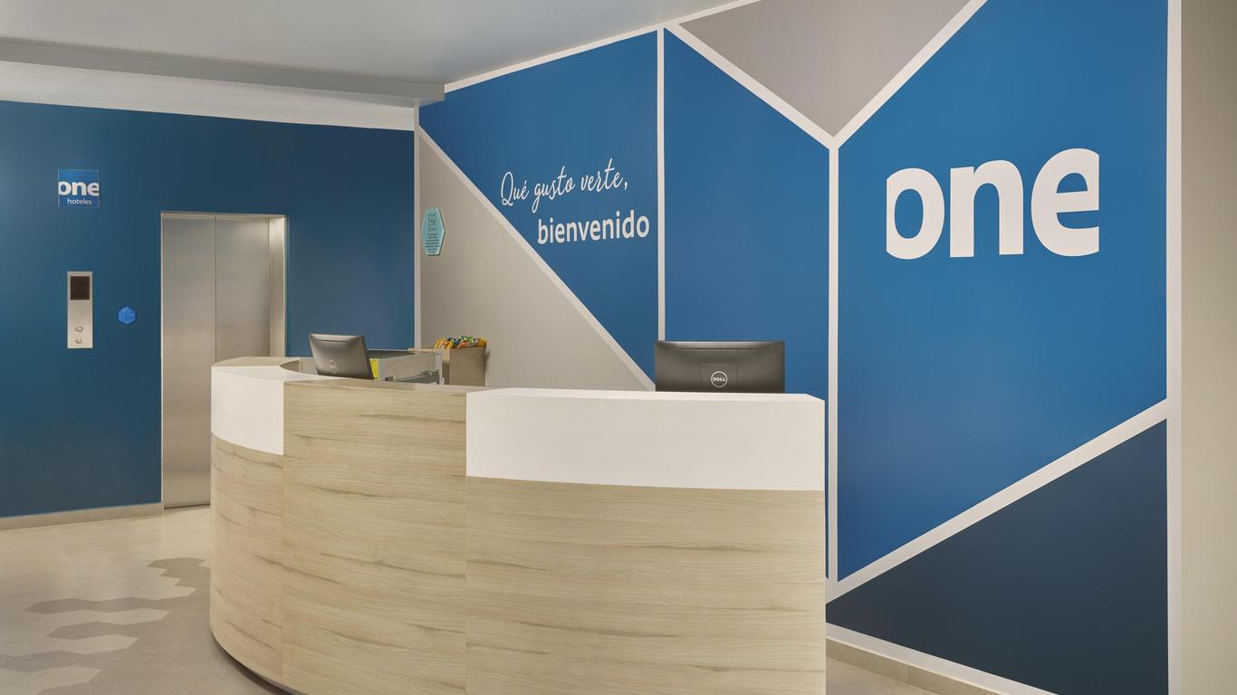 One Acapulco Diamante