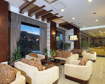 Grand Bogazici Otel - Harbiye - Hall d’entrée