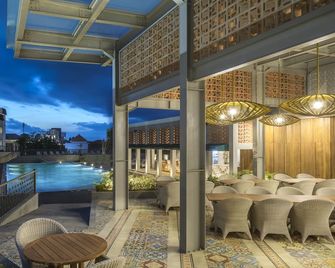 Eastin Ashta Resort Canggu - North Kuta