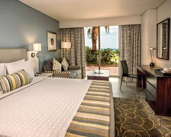 Garden Court South Beach - Durban - Bedroom
