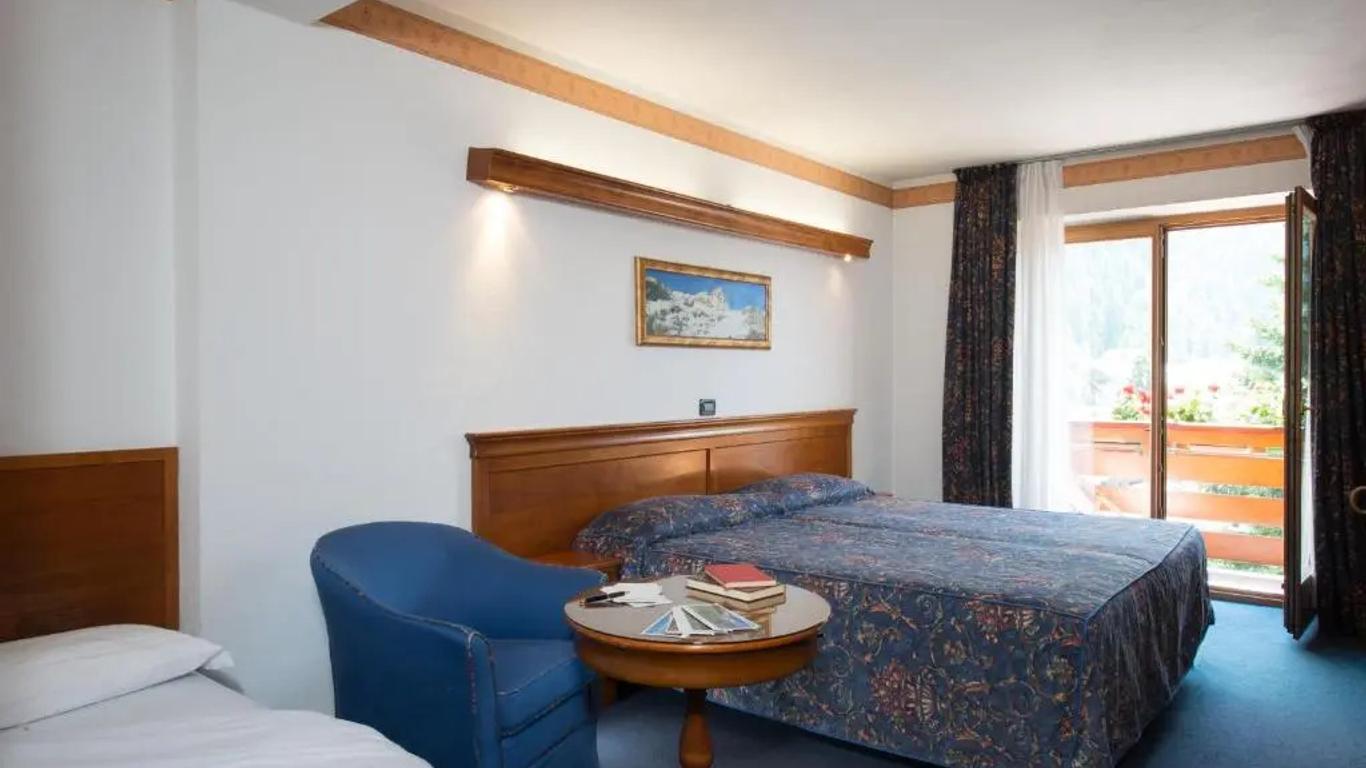 Hotel Tourist