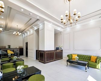 G Danube Boutique Hotel - Brăila