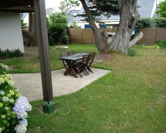 Appart 53 m2 en Rdc maison, jardin, à 50 m plage - La Turballe - Patio