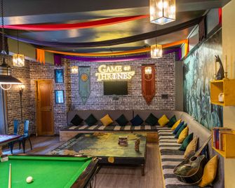 Whoopers Hostel - Kasol - Lounge