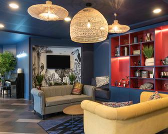 Aparthotel Adagio la Défense Courbevoie - Courbevoie - Oleskelutila