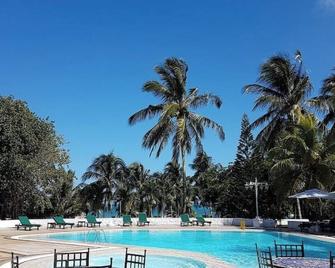 Tropical comfort with your family in Trou aux Biches - Trou Aux Biches - Bazén