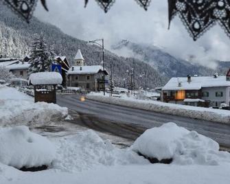 Hotel Vajolet - ויגו די פאסה - נוף חיצוני