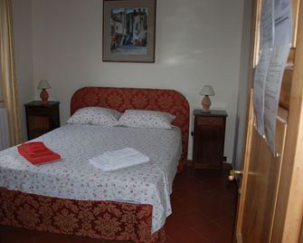 Agriturismo San Vettore - Gambassi Terme - Habitación