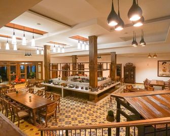 Shanaya Resort Malang - Malang - Restaurante