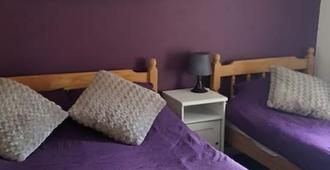 Hathway House Accommodation - Bristol - Schlafzimmer