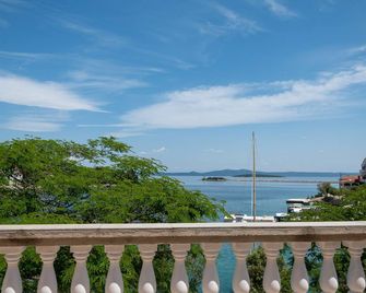 Apartments by the sea Zaglav, Dugi otok - 17788 - Sali