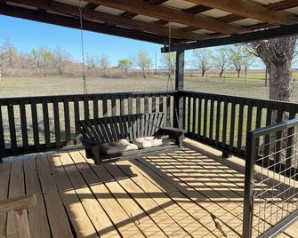 Charming 2-bedroom farmhouse in Shamrock, TX - Shamrock - Balkon
