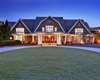 Near Sugar Creek Spacious Family-Friendly Retreat - Greensboro - Gebouw
