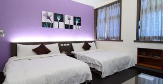 Yuh-Tarng Hotel - Magong City - Bedroom