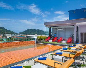 The Crib Patong - Patong - Balcón