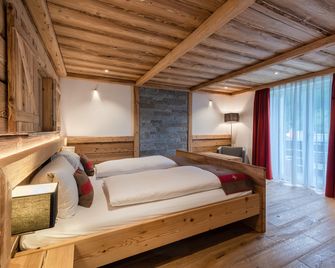 Hotel Crusch Alba - Zernez - Bedroom